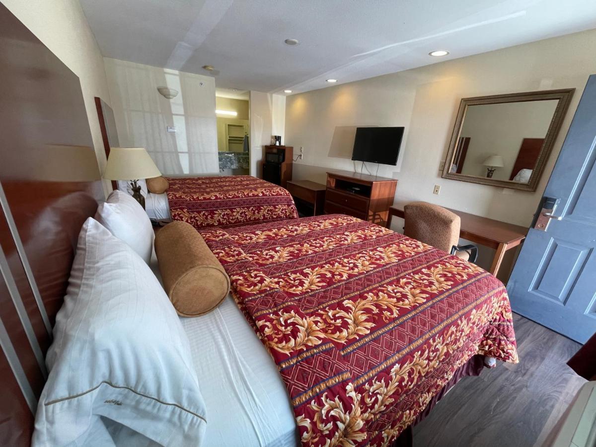 Riviera Inn And Suites 外观 照片